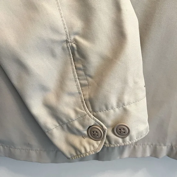 GAP Lightweight Jacket - Picture 3 of 4